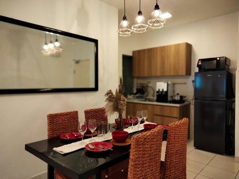 V Boho Home 3Bedroom 7-8Pax Eco Majestic Semenyih Beranang Bagian luar foto